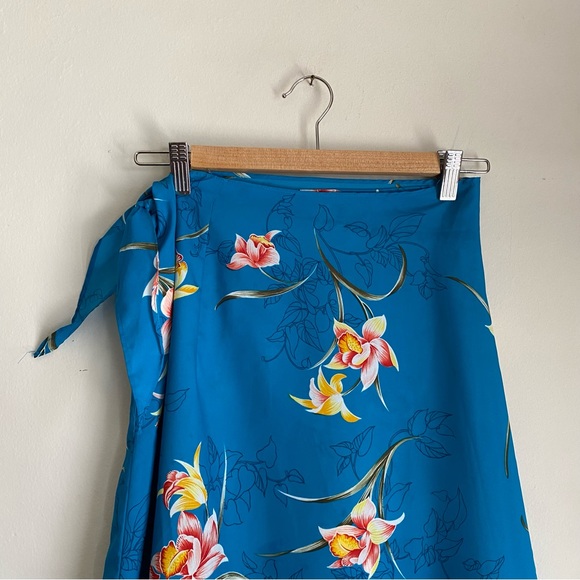 turquoise wrap around cover-up - Picture 5 of 5